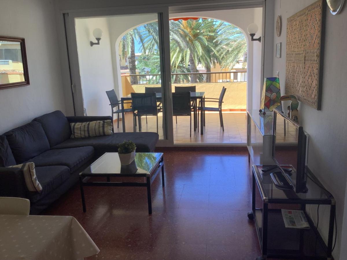 Urbanizacion primera línea de playa Dénia Exterior foto