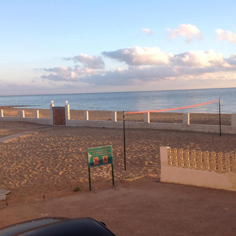 Urbanizacion primera línea de playa Dénia Exterior foto